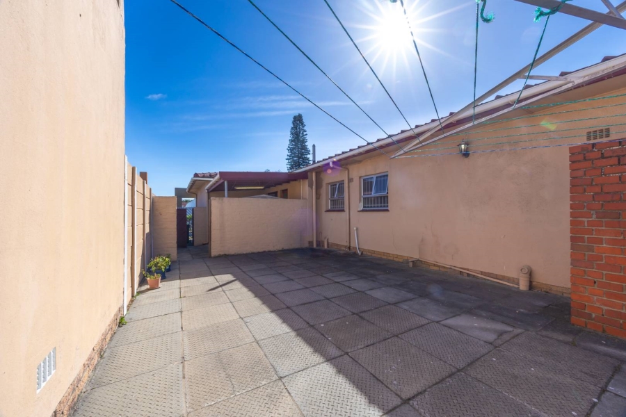 3 Bedroom Property for Sale in Panorama Western Cape